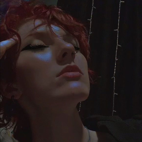 Meet your Posher, Adelyn - Picture 1 of 7